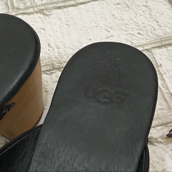 UGG Abbie Black Diamond Cut Perforated Leather Studded Mule Heeled Clogs Size 7 - Picture 15 of 16